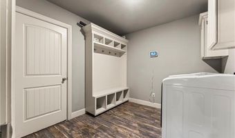 3205 Riverstone Ave, Bentonville, AR 72713