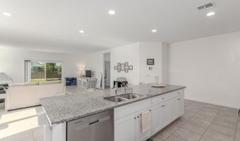 3188 W SHANLEY Ave, Apache Junction, AZ 85120