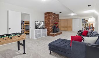 506 Lakeview Dr, Cascade, ID 83611