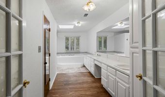 104 Murls Lake Rd, Weatherford, TX 76085