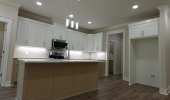 228 Michelle Dr, Beebe, AR 72012