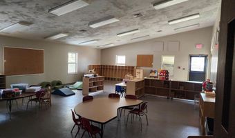 607 Pennsylvania St, Bicknell, IN 47512