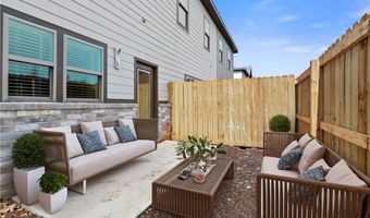 404 NW Retreat Ln, Bentonville, AR 72712