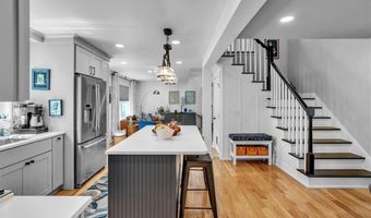 1 Fried Ave, Bristol, RI 02809