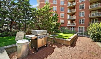 360 W Washington Ave 1204, Madison, WI 53703