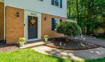 4203 KINGS MILL Ln, Annandale, VA 22003