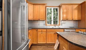 4 Stonecarry Way, East Greenwich, RI 02818