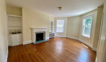 96 Rhode Island Ave 3, Newport, RI 02840