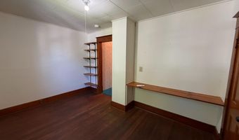 303 S Clark St, Bassett, NE 68714