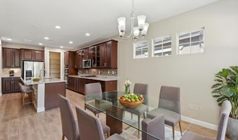945 W YELLOWSTONE Way, Chandler, AZ 85248