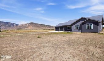 8 Lakota Ct, Cody, WY 82414