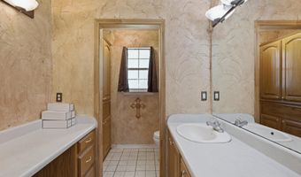 466 County Road 1180, Alvord, TX 76225