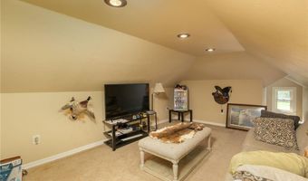 928 Bridge Ave, Albert Lea, MN 56007