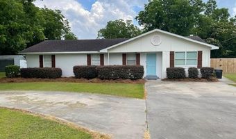 120 Westover Dr, Adel, GA 31620