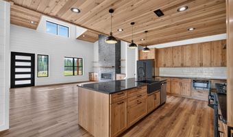 195 CANNON Ln, Blanchard, ID 83804