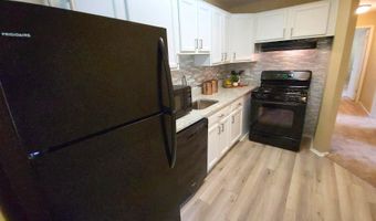 4503 ROMLON St 102, Beltsville, MD 20705