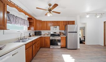 2095 Harold St, Adrian, MI 49221