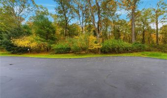 73 Oceanwoods Dr, North Kingstown, RI 02852