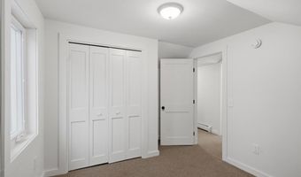 109 County St, Bennington, VT 05201