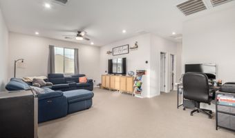 2695 E HOUSTON Ave, Apache Junction, AZ 85119