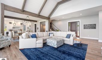 9214 Myrtle Ln, Alden, MI 49612