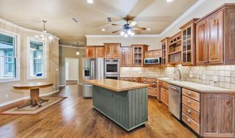 215 Private Road 2394, Alvord, TX 76225