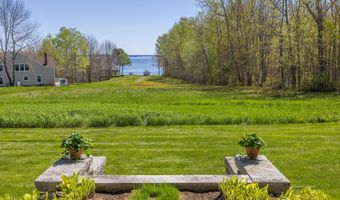 18 Bayside Dr, Belfast, ME 04915