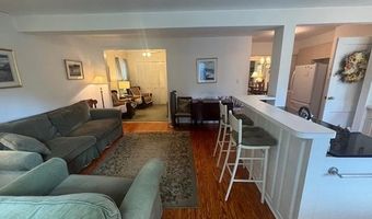 89 Hampton Ave, Albertson, NY 11507