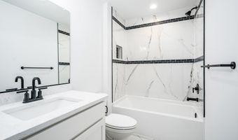 72 MACCAULEY Rd, Albrightsville, PA 18210