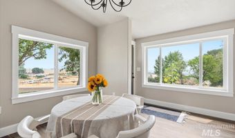 17114 Goodson Rd, Caldwell, ID 83607