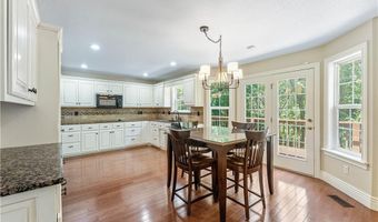 504 Old Forge Dr, Bentonville, AR 72712