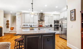 7304 Bouldercrest Ct, Apex, NC 27539