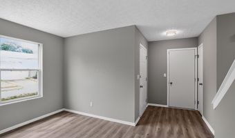 2724 Raphael Dr, Columbus, OH 43232