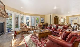 3000 Eaglebend Dr 5, Avon, CO 81620