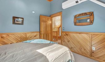 30 Beaver Bog Ln, Abbot, ME 04406