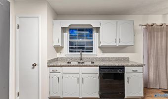 1118 Wynn Ct, Anniston, AL 36207