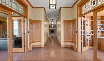 10771 E Langell Valley Rd, Bonanza, OR 97623