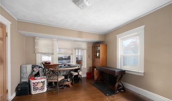 36 Blackamore Ave, Cranston, RI 02910