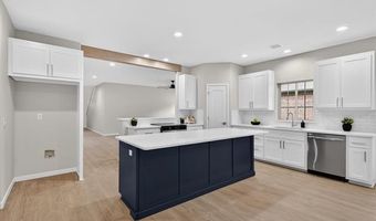 3224 Boardwalk Ct, Bartlesville, OK 74006