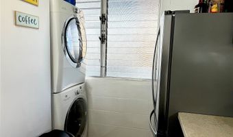 1128 Ala Napunani St 406, Honolulu, HI 96818