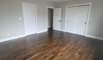 281 Harriet St 281, Bridgeport, CT 06608
