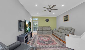 2324 Tracy Ln, Algonquin, IL 60102
