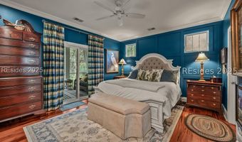 9 Bajala Dr E, Beaufort, SC 29907
