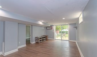 360 Baldwin Rd, Akron, OH 44312