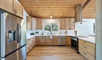 2927 Lawrence Ln, Escondido, CA 92025
