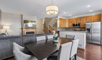 15592 Eagles Nest Way, Apple Valley, MN 55124