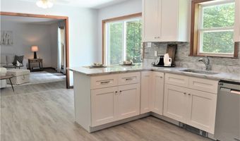 351 Tomaquag Rd, Hopkinton, RI 02804