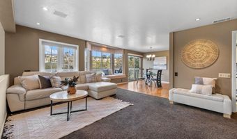 7508 Jerez Ct, Carlsbad, CA 92009