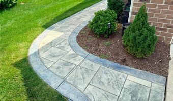 863 River Run Rd, Aurora, OH 44202