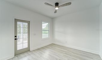 5718 SEA TURTLE Pl, Apollo Beach, FL 33572